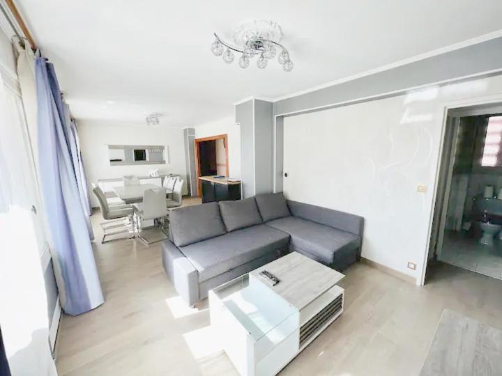 דיז'ון L'Amicale : 80 M², 6 Prs, 3 Ch, Centre Ville מראה חיצוני תמונה